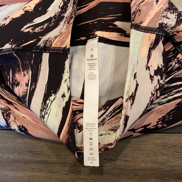 Lululemon Wunder Under High Rise 7/8 Luxtreme 25” - Picture 6 of 17